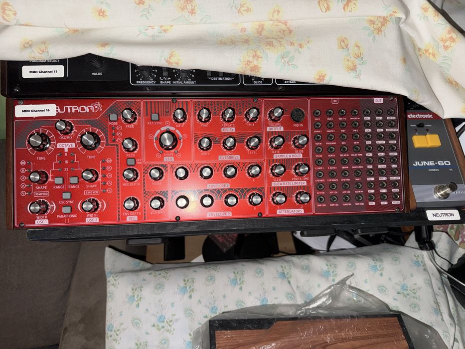 Behringer Neutron