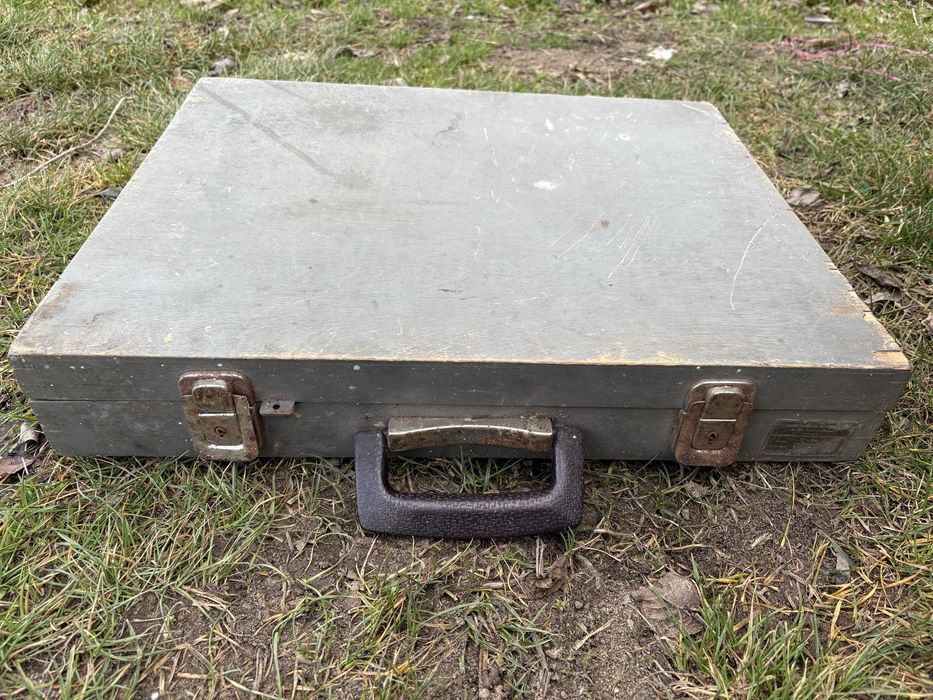 Fabryka wyrobów precyzyjnych VIS C-5a zestaw gwintowników i narzynek