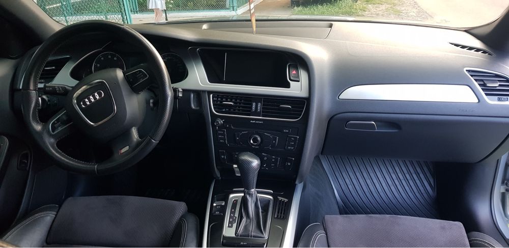 Audi A4, Ауді А4