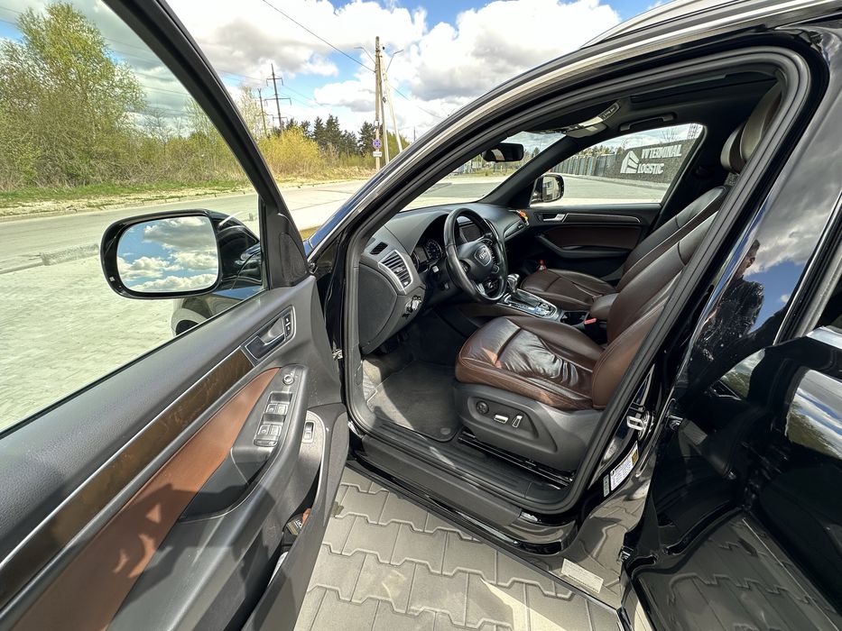 AUDI Q5  2015 р.