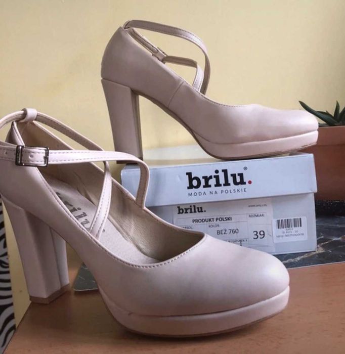 ślubne botki , czólenka damskie , kremowe Brilu