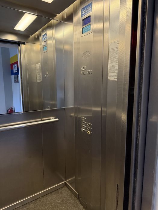 ПРОДАЄТЬСЯ-Бізнес Центр”KRAKOW”,Ресторанно-Готельний Комплекс/в м.Київ