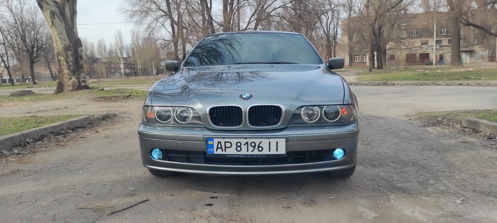 Продам BMW е39.М54.2.2