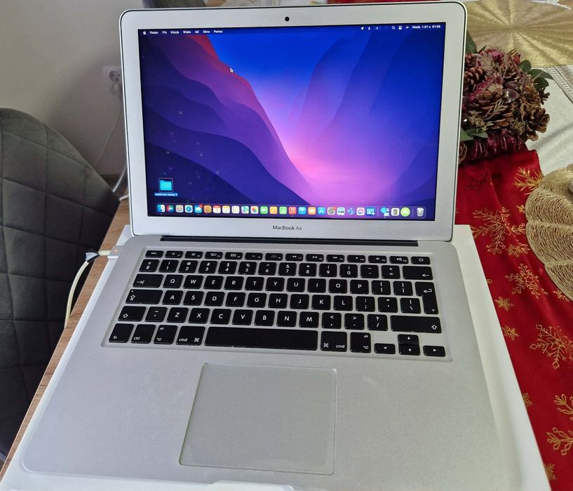 Apple MacBook Air 13" 2017 r laptop