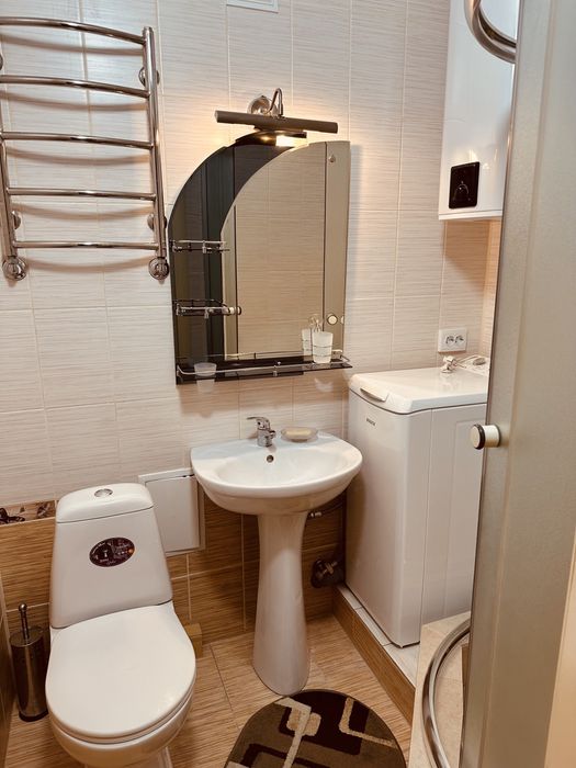 Посуточно!почасовоЦентр VIPНовая 1-ком.квартира