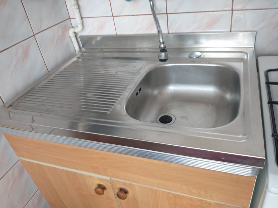 Duża, Umeblowana kawalerka do wynajęcia