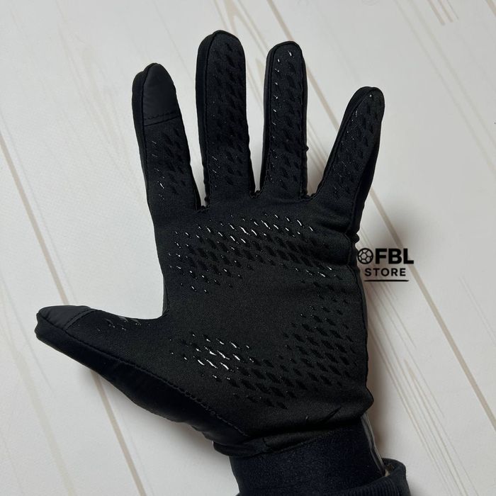 Рукавиці Nike HyperWarm для футболу, бігу чи тренувань