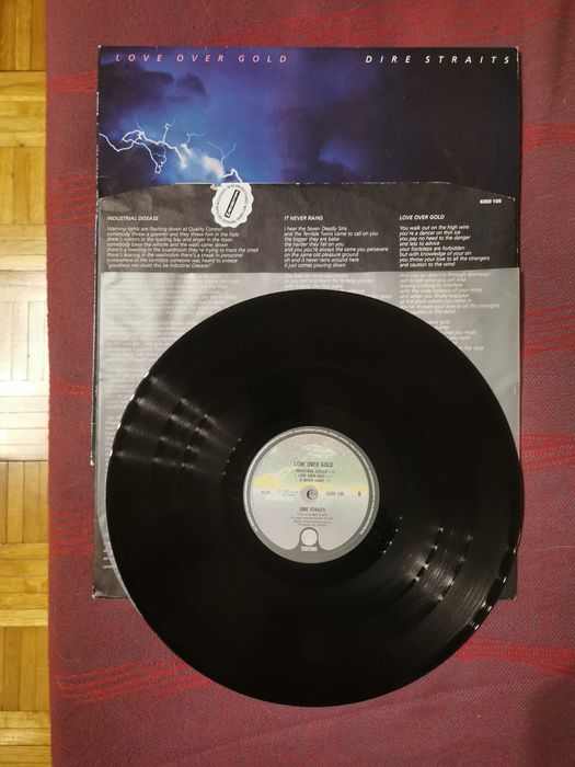 Dire Straits – Love Over Gold