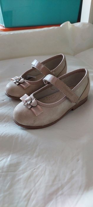 Sapatos cerimonia T 23 Mayoral como novos