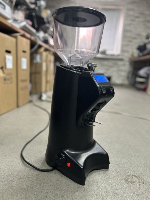 Кавомолка Eureka IPX-1 Olympus Kr E конічні жернова