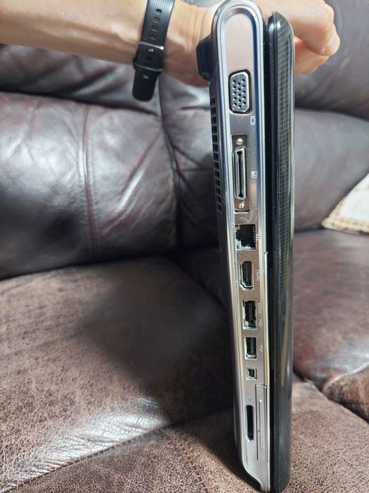 Laptop hp pavilon dv7 2150eg