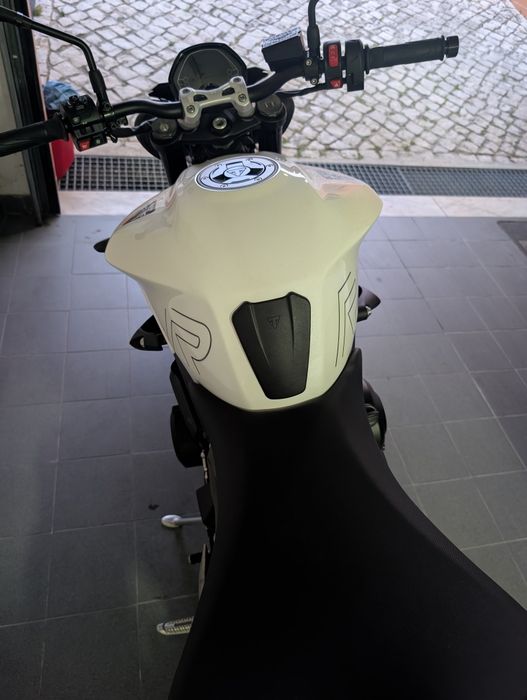 Triumph street triple 765r como nova