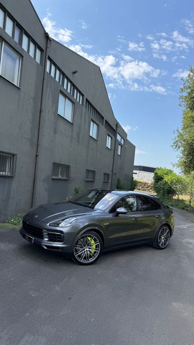 Porsche Cayenne S E-Hybrid