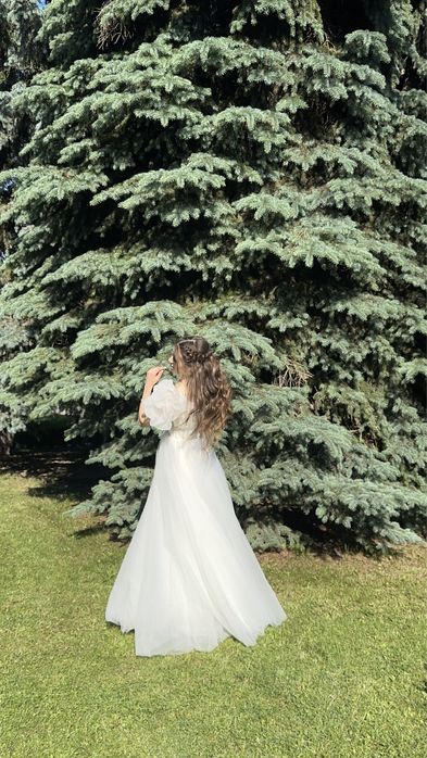 Весільна/випускна сукня