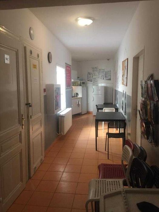 Хостел рядом с МВЦ – комната на 4 человека, тепло, удобно, дёшево!