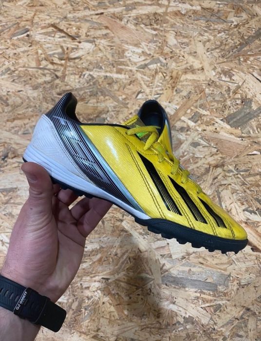 dziecięce buty piłkarskie Adidas