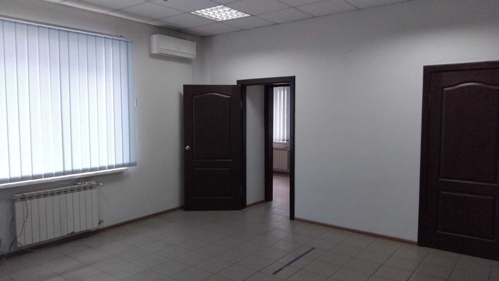 Офісне прим. з автоном. опаленням та власним санвузлом (п3)