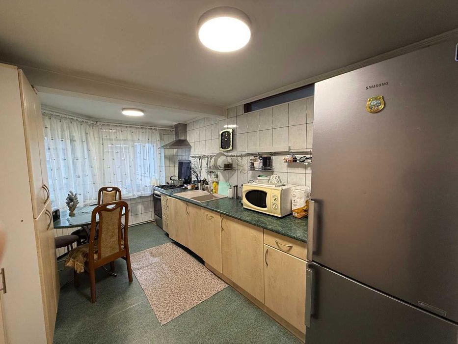 В продажі 4к* будинок, Дубово, Назарія Яремчука,