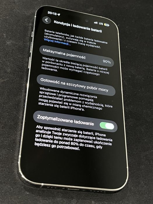 iPhone 14 Pro, bateria 90%, bez rys