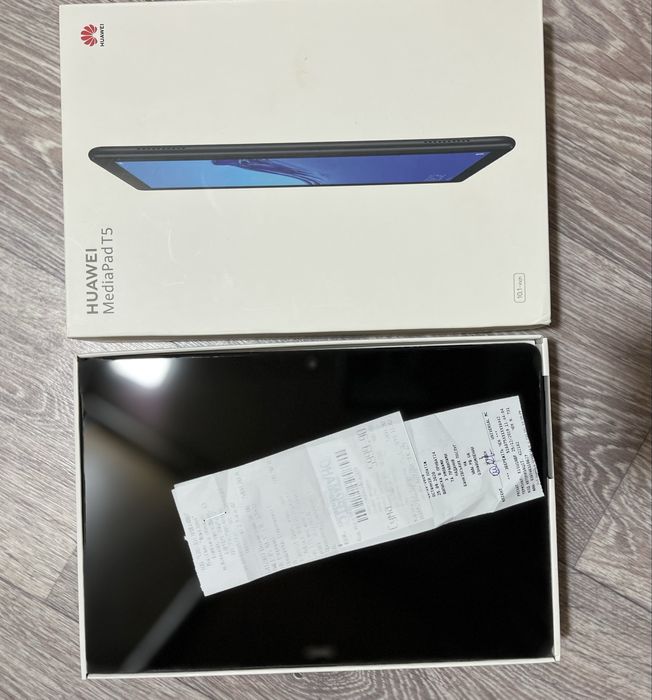 Планшет Huawei 32Гб