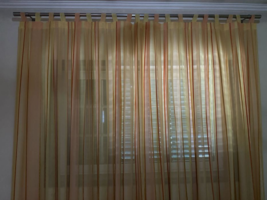 Selling curtains