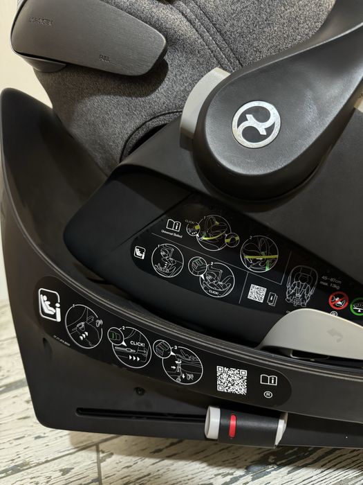 Автокрісло Cybex Cloud T i-Size plus + база Т (стан нового)