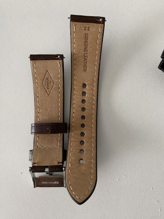 Vendo braceletes one/ fóssil