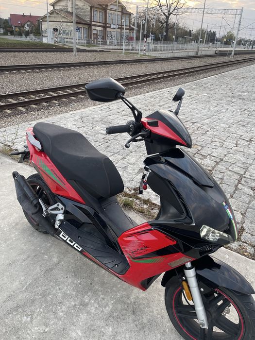 skuter junak 806 2t