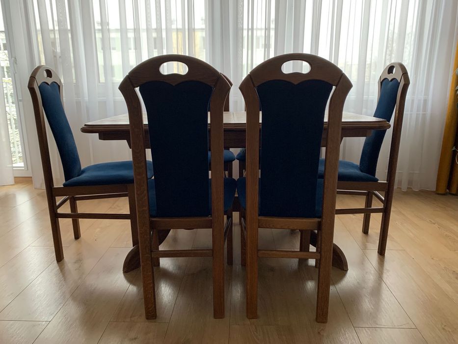 Sprzedam dębowy rozkladany stol