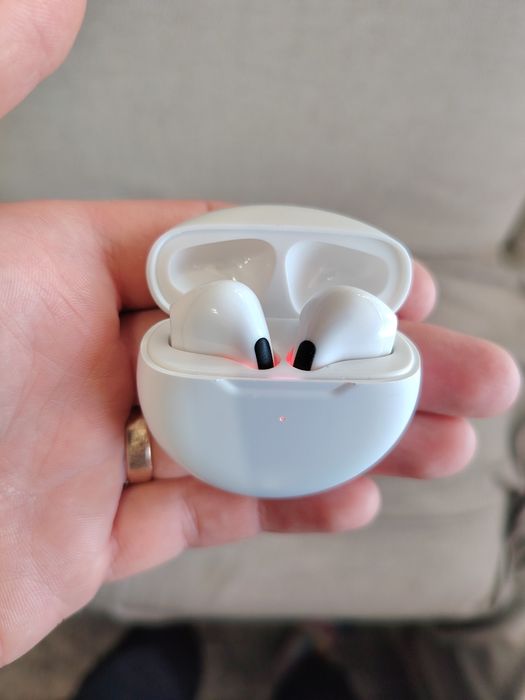 Huawei P30 Pro + dodatki głośnik, słuchawki, powerbank, etui