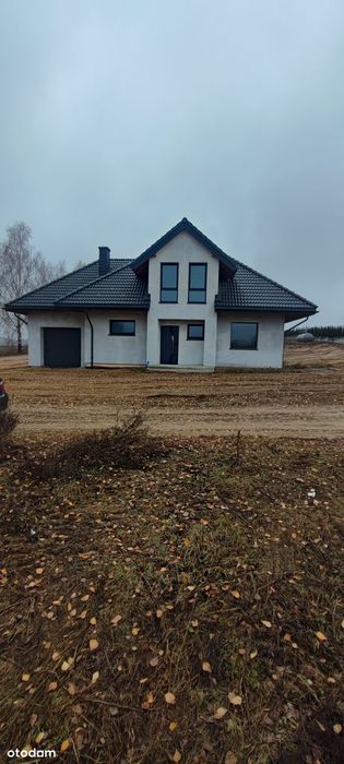 Nowy dom na sprzedaż w spokojnej okolicy