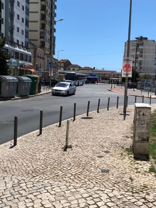 Parqueamento Queluz/Pendão/Monte Abrão: Arrecadação/Aluguer de lugar