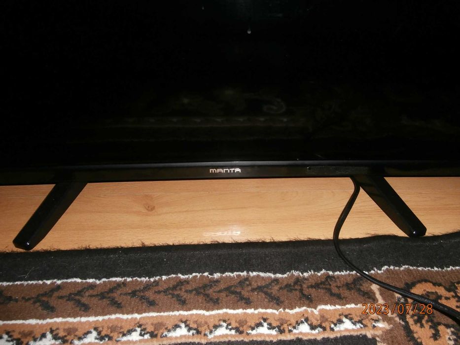 Telewizor LED 32'' MANTA DVBT - mod. LED3204 uszkodzona matryca