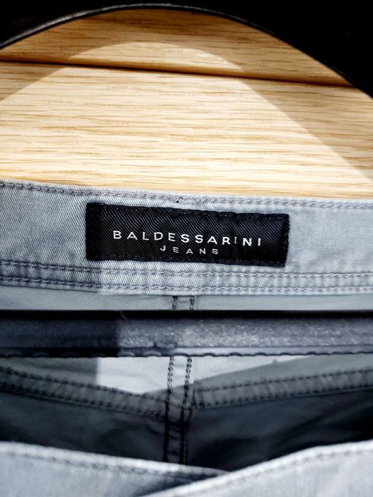 Oryginalne męskie spodnie jeansy Baldessarini roz 34 /34 L model Jack