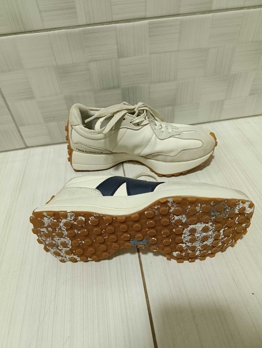 кроссовки New Balance 327 размер 38