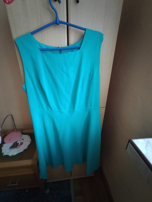 Sukienka na grubych ramiączkach roz. 46