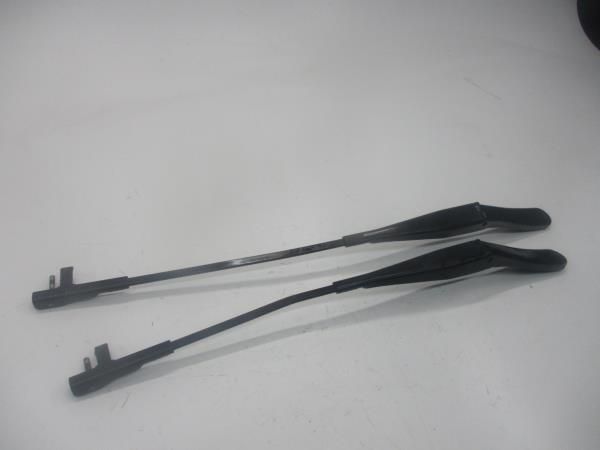 Haste / braço de escova limpa vidros frente direita OPEL Astra H Hatch