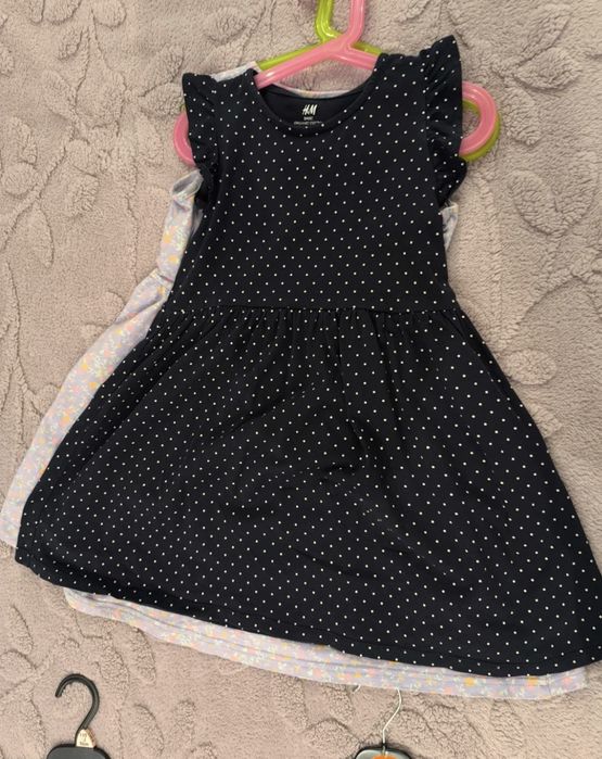 6 sukienek na lato h&m 122/128