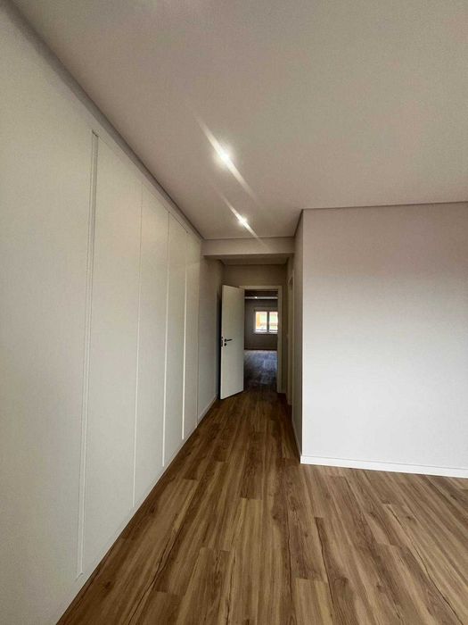 Vende-se Apartamento T3 em Alverca do Ribatejo Totalmente Remodelado