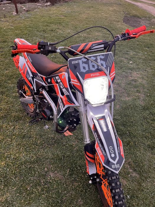Продам питбайк бсе125  ph10l
