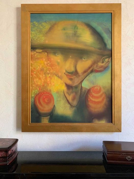 Анна Атоян. Хлопчик, що грає на маракасах. Шовк.