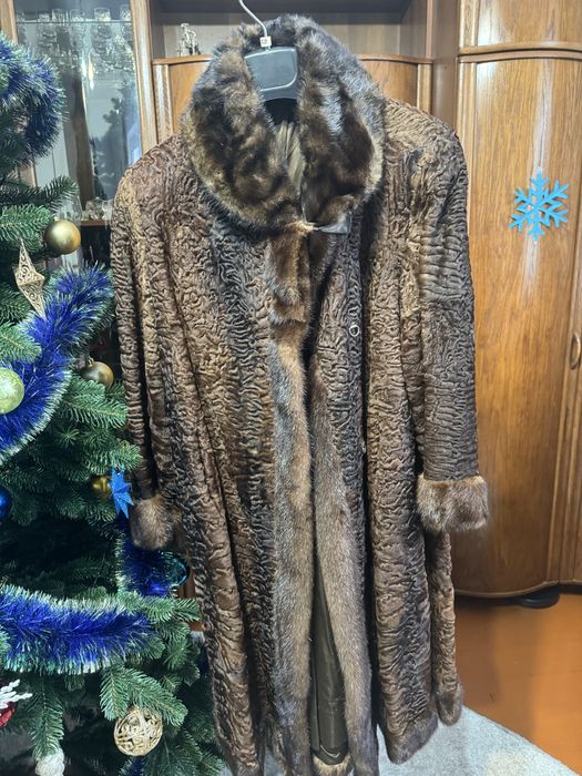 Шуба каракул у поєднання з норкою(Europe)