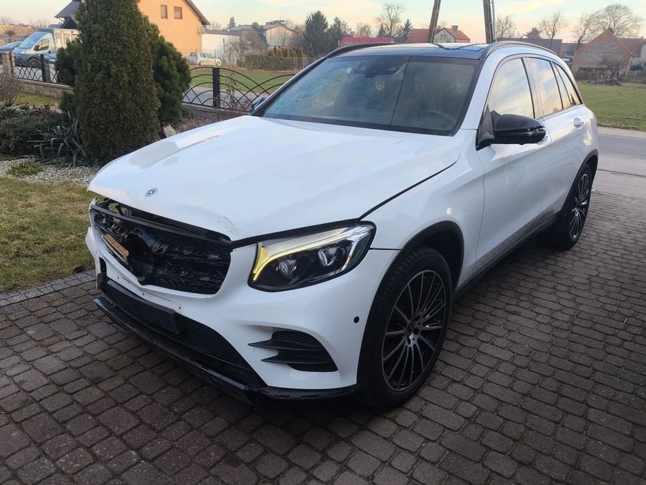 Mercedes-Benz GLC Zadbany ! AMG Line ! Szyberdach!