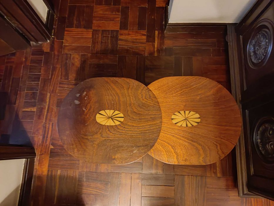 Conjunto de mesas laterais dobráveis clássicas