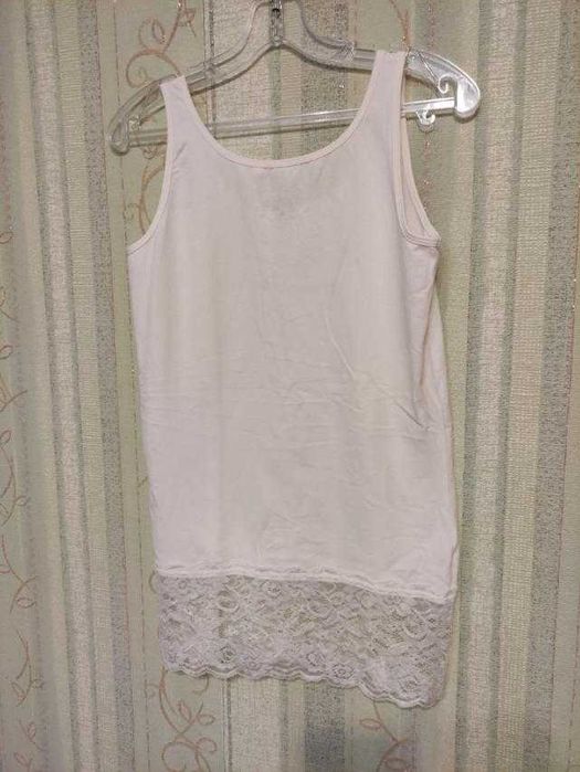 Майка білизняна жіноча довга натуральна бавовна з гіпюром, р.48-50/М