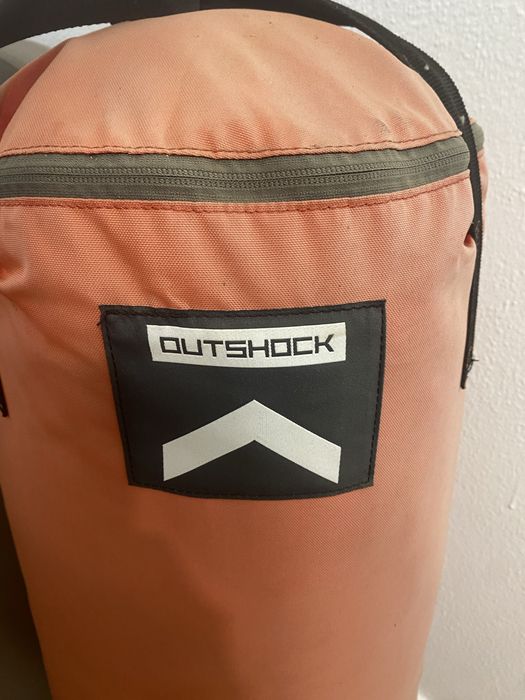 Saco de boxe vermelho