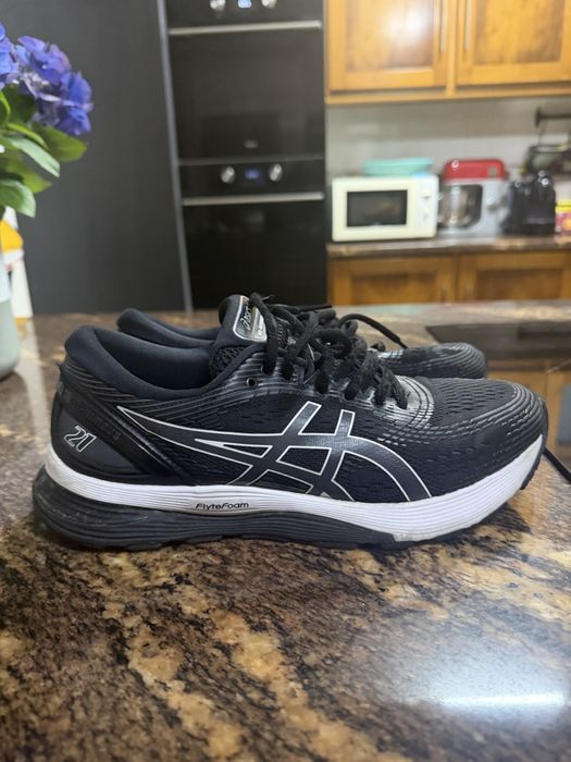 Tenis corrida Asics
