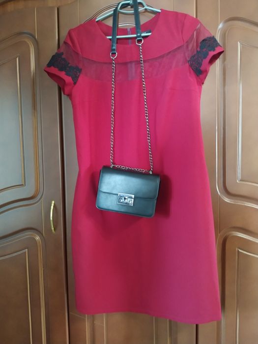 Напядна сукня жіноча ( женское платье )