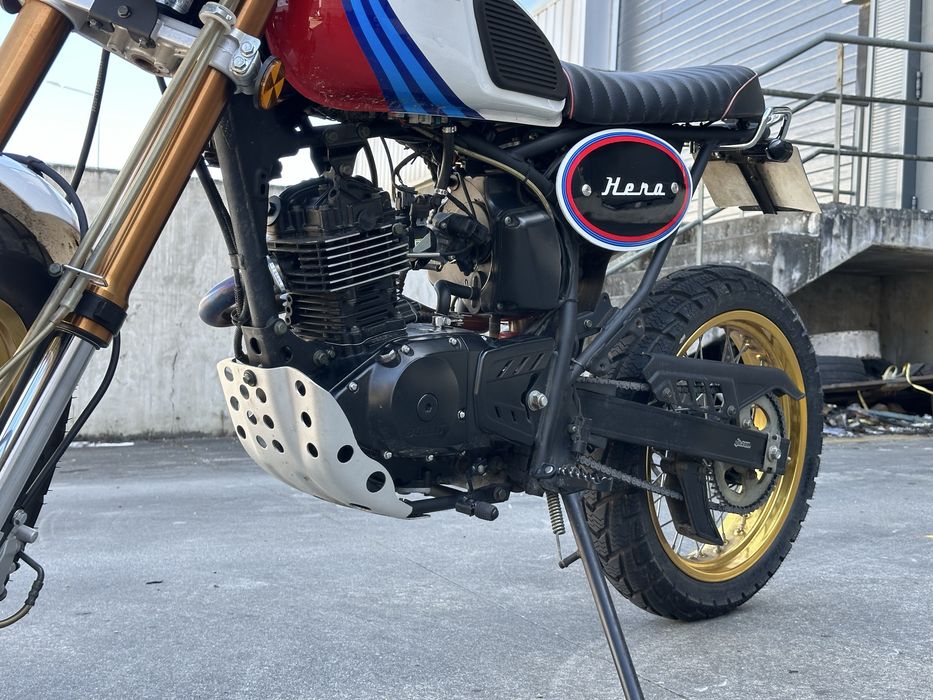 Bullit Hero 125