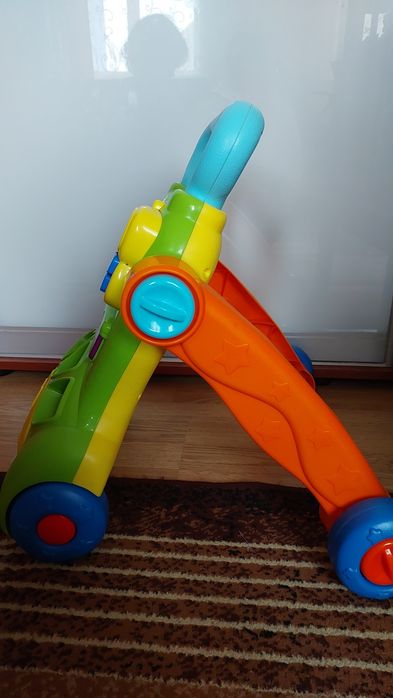 Продам дитячий толокар